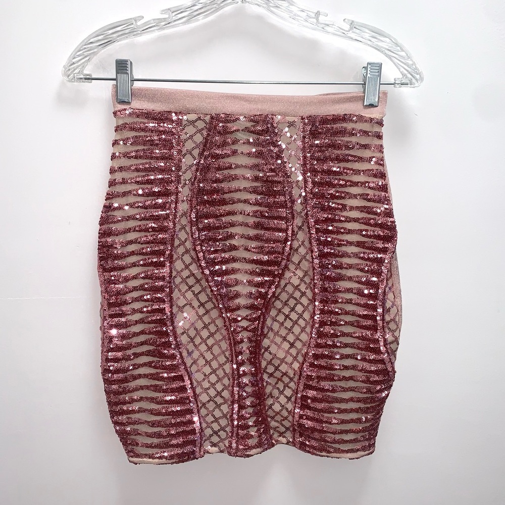 Lynira label Rose Gold Sequin Mini Skirt Size Small